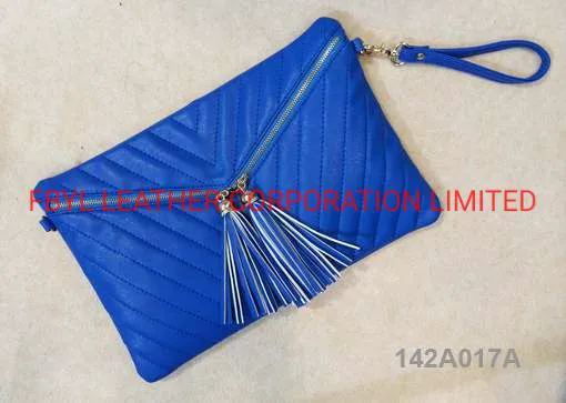 End-Of-Line Clearance Lot: PU Crossbody Bag AP-543 - 2,400 pcs available
