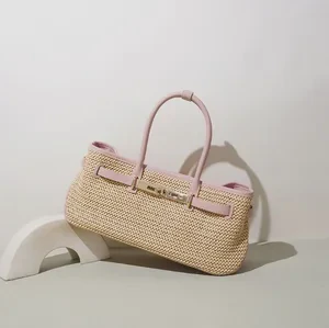 End-Of-Line Clearance Lot: Ladies Shoulder Bag AP-722 - 200 pcs available