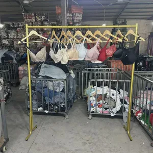Warehouse Consolidation Lot: Assorted Garment Bundle AP-936 - 3,600 pcs available