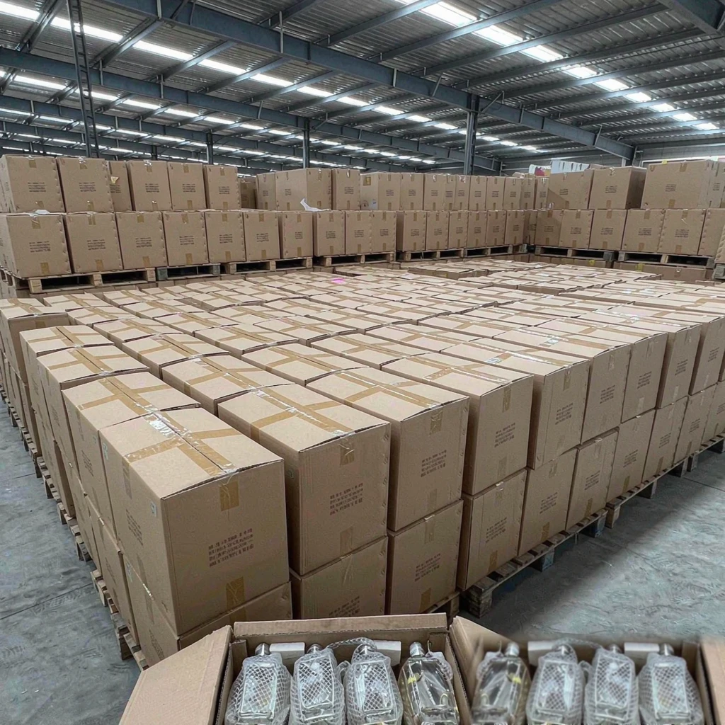 香水整箱 多香型留香持久 10万瓶