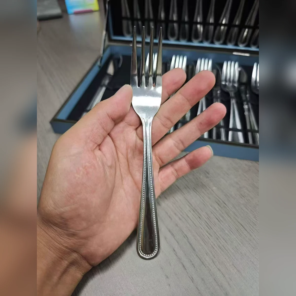不锈钢刀叉勺西餐具套装 镜面抛光 展示盒装 现货
