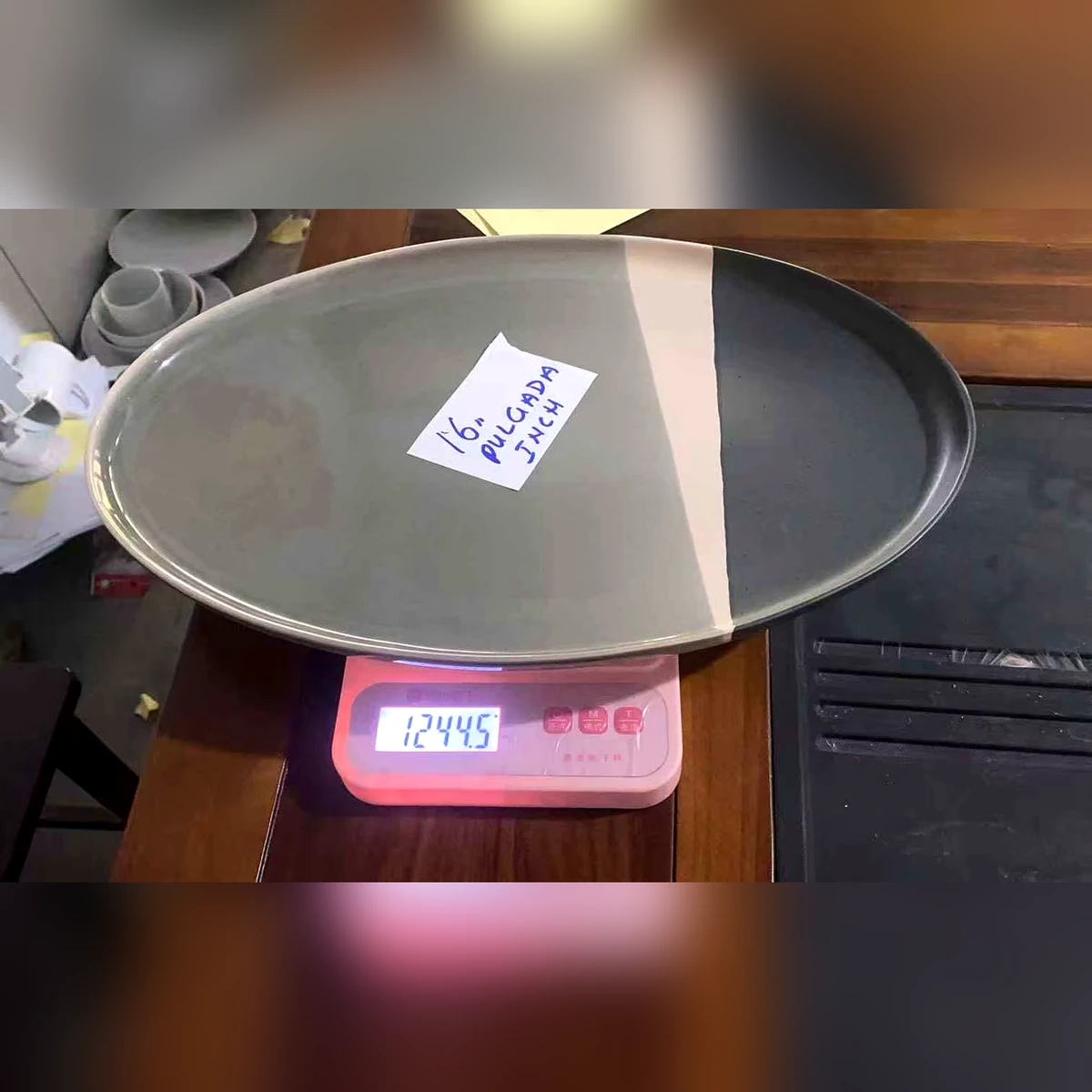厨房电子秤烘焙秤 带秤盘 高清显示 家用现货