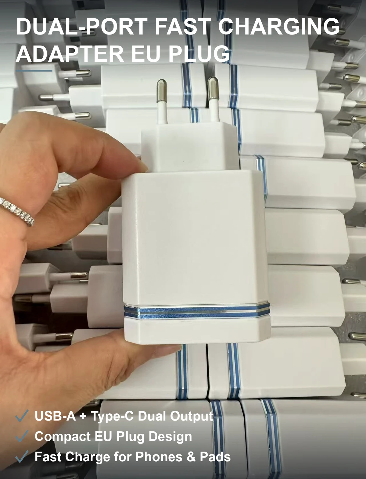 欧规双口快充充电头 USB-A+Type-C双输出 白色方壳小巧便携 整箱